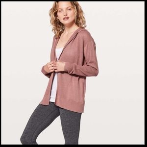 Lululemon still movement wrap